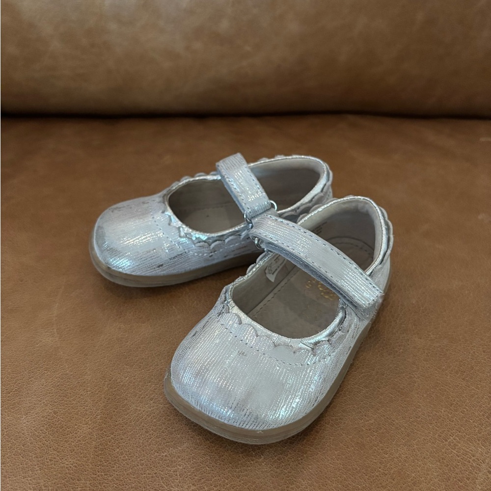 See Kai Run Silver Dress Mary Jane Shoes